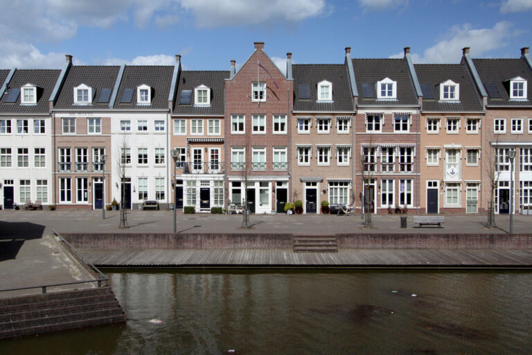 The neighbourhood of Brandevoort, Helmond (NL). Masterplan by Rob Krier and Christophe Kohl.