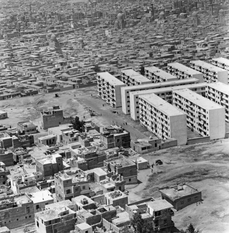 Urban development in Cairo, Egypt 1946 to 1969. © HT_schroeter/Süddeutsche Zeitung Photo.